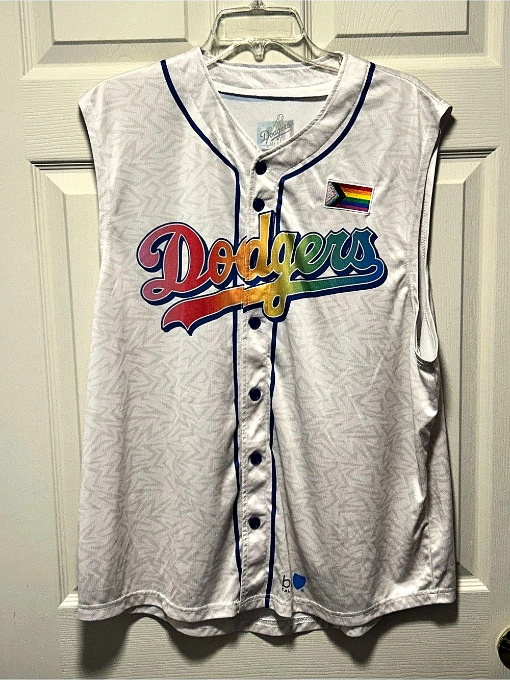 Los Angeles Dodgers Jersey Men’s XL Baseball LA Pride Rainbow Sleeveless MLB